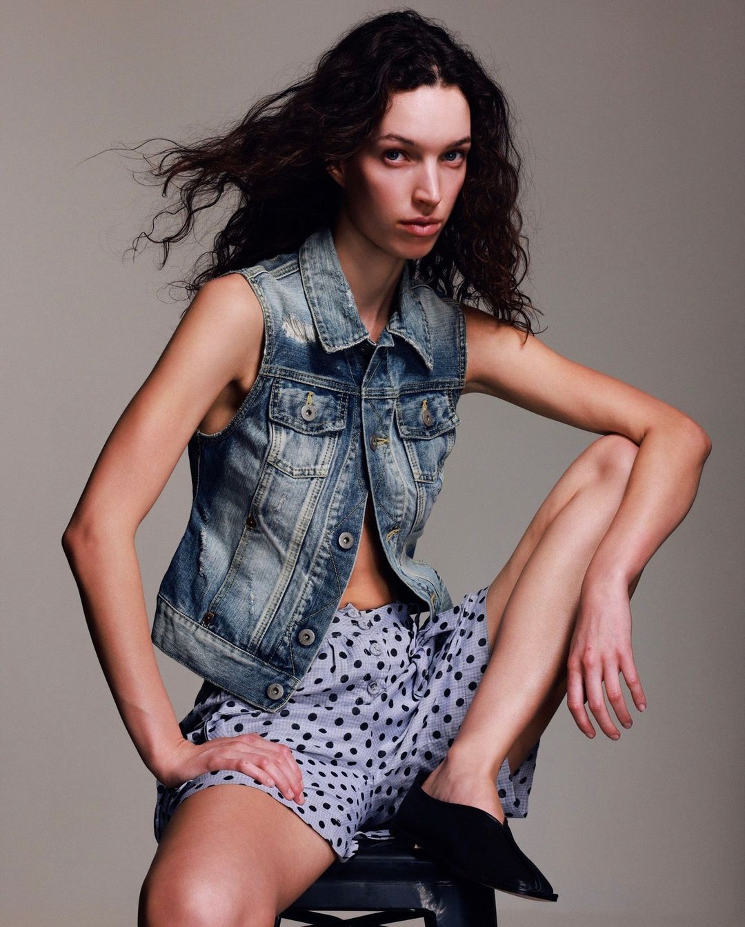 Alexander Mcqueen Grey Black Polkda Dot Shorts w Ruffle Pockets & Skirt by ALEXANDER MCQUEEN in size XS from SHORTS category