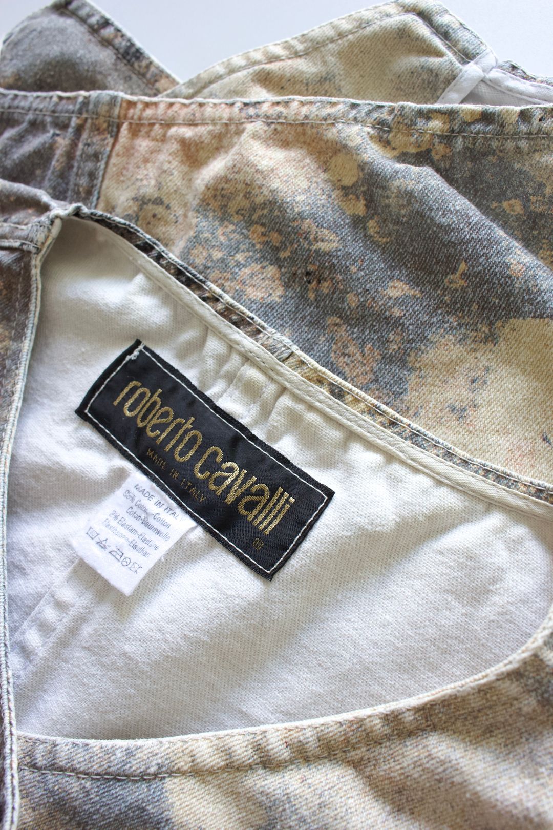 Thumbnail 30e22647-532b-4f64-a946-5725e9454c32