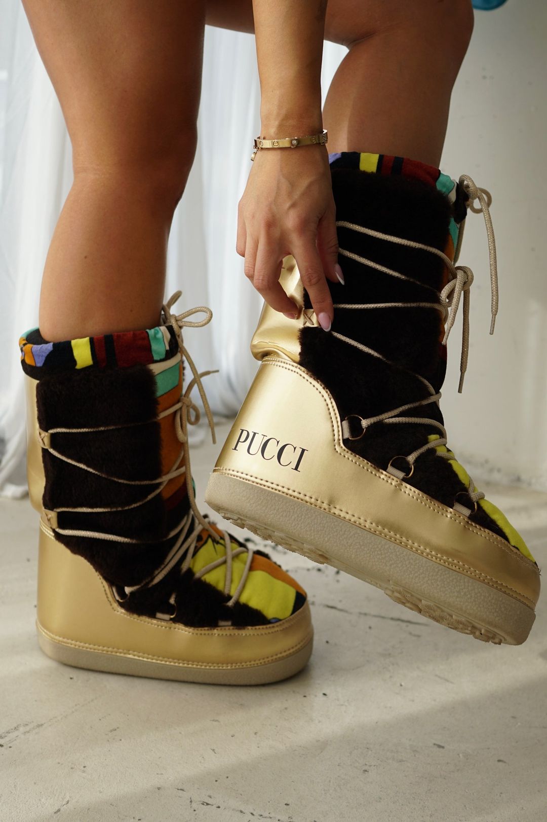 6e79d8e3-0693-4715-89d6-01cecdd733a4