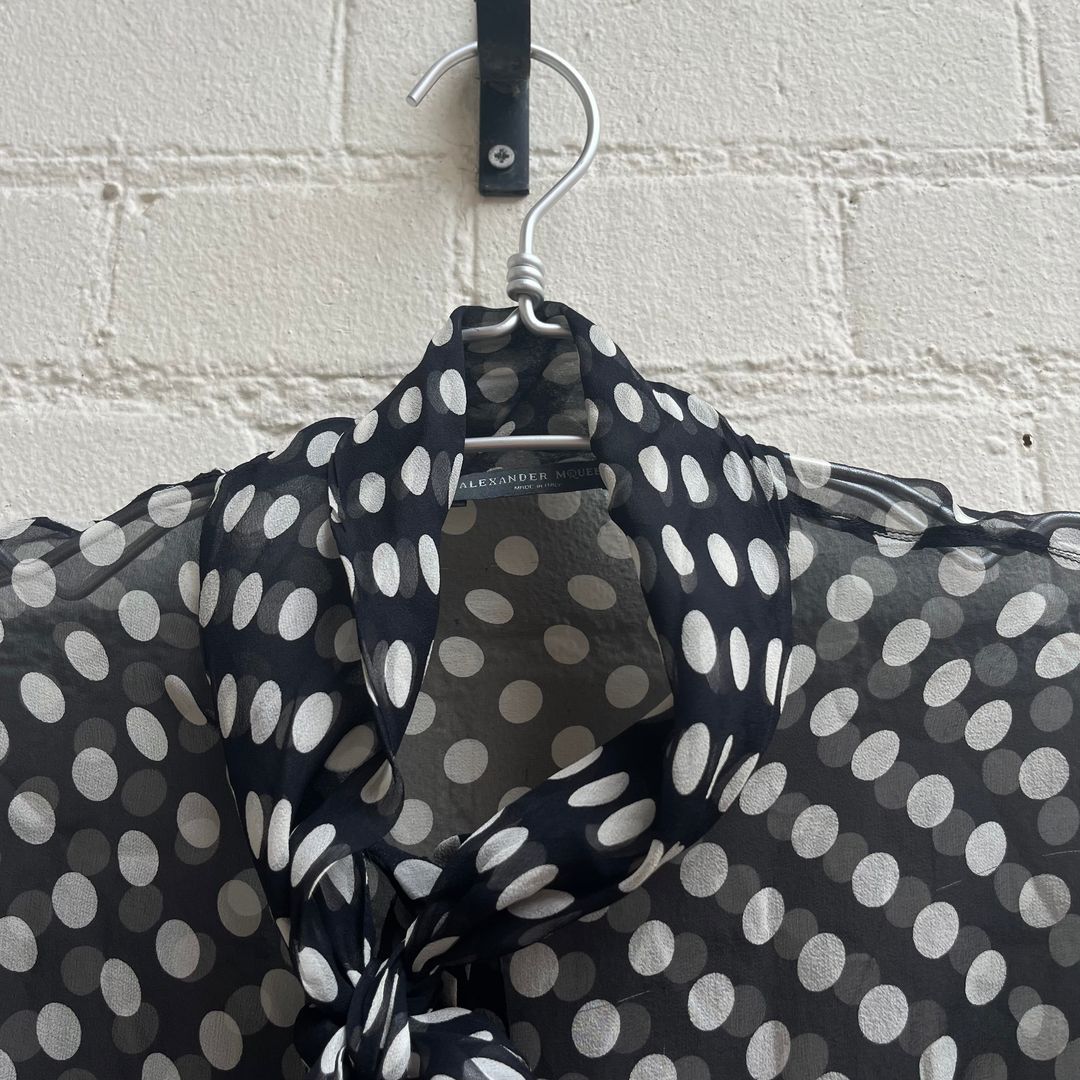 Thumbnail 459b61bd-ca9f-4c29-a82b-af09d2b0628f