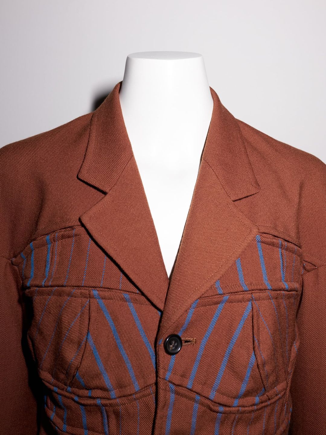 Thumbnail 10c4b5f5-2ce5-4faa-9598-3357a061fd3d