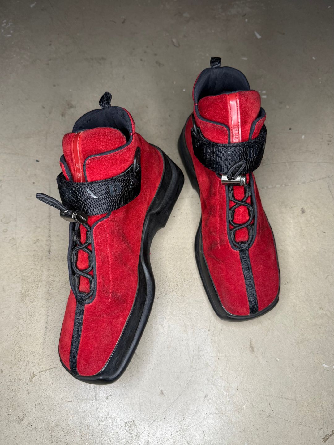 Thumbnail 253834cc-c3d5-41a1-9489-f831e93da88e