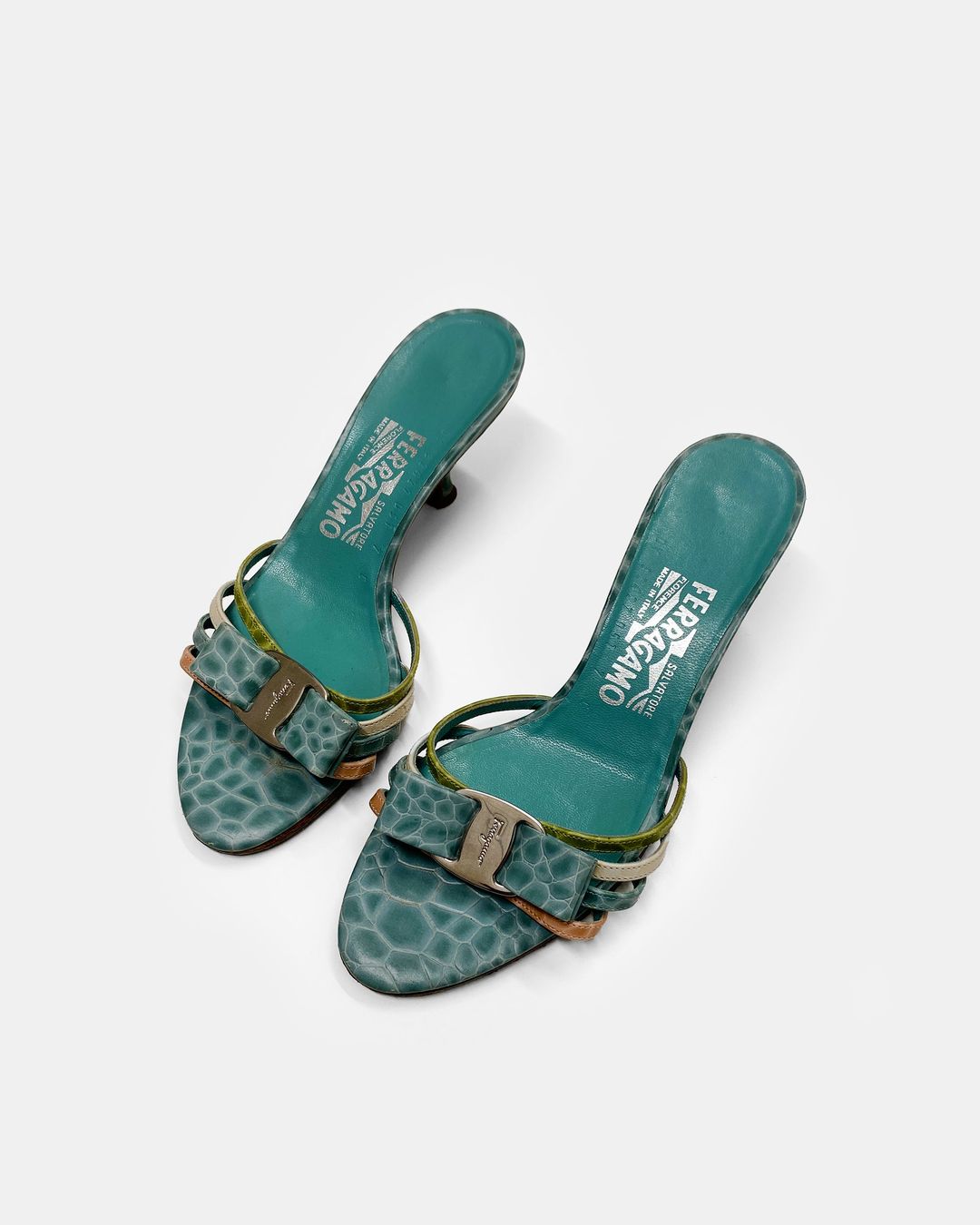 Salvatore Ferragamo 2000s Kitten Heels Turquoise by Salvatore Ferragamo in size EU37 from SHOES category
