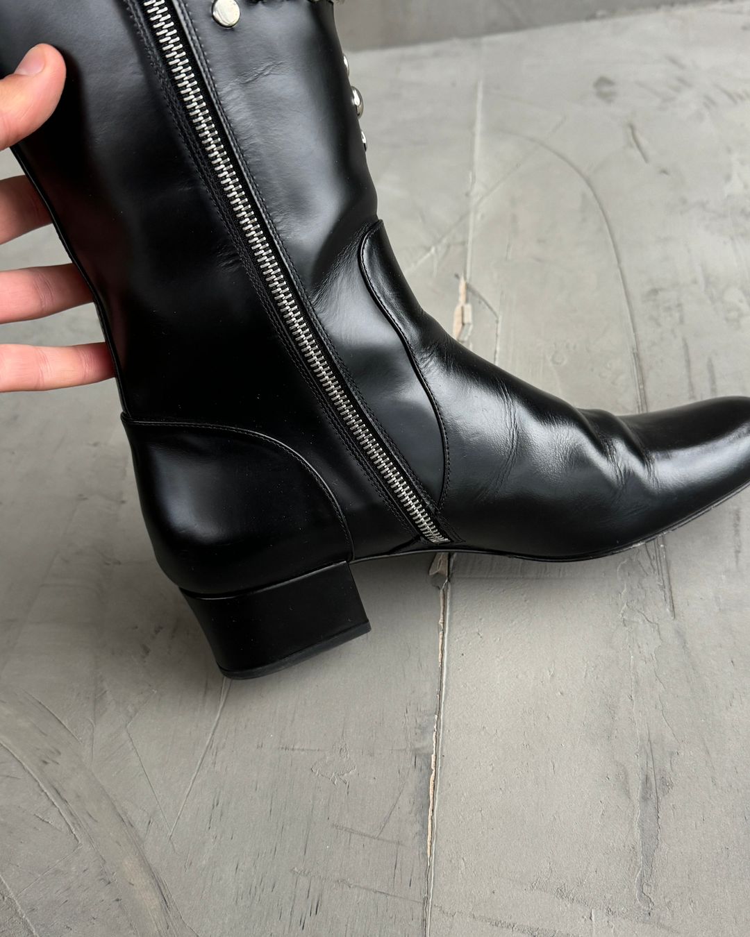 Thumbnail 52ae75e4-1806-4f07-8fea-e8e39bf78988