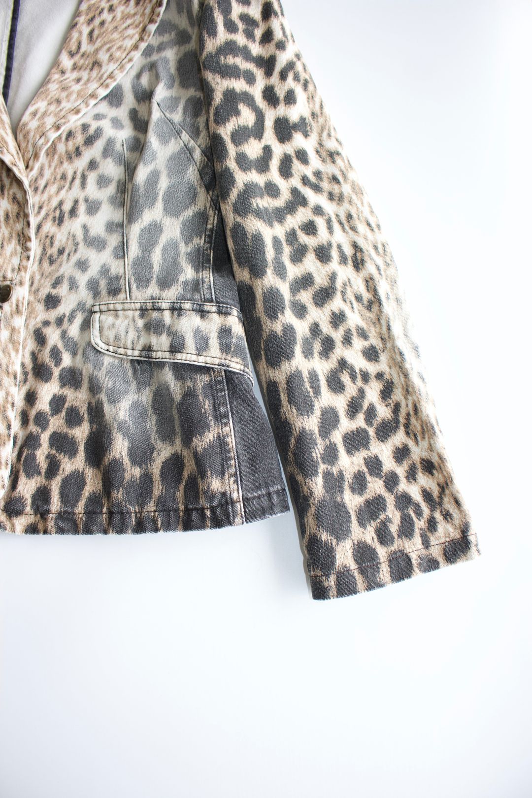 Thumbnail 2e2b9581-9504-492c-917e-f7a0266ec3a1