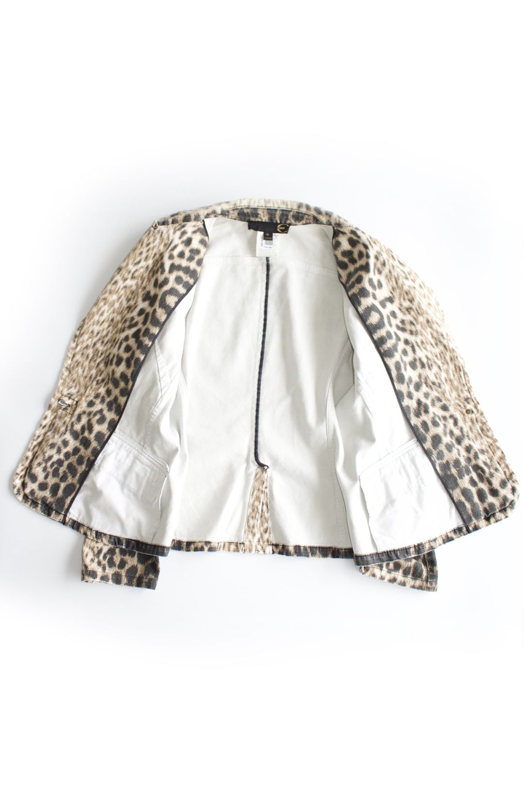 Thumbnail 071905df-f65a-4d38-bb04-0e995283d5bc