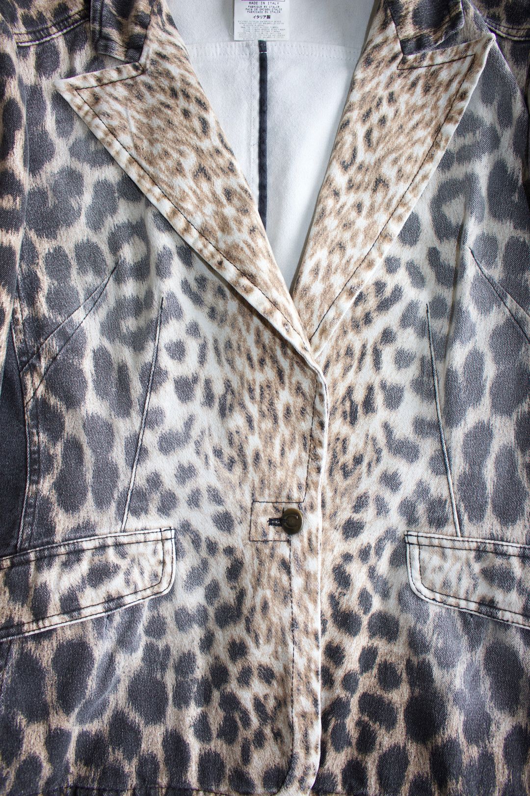 Thumbnail 11f03d6a-9295-4ff7-91fe-43f0cbebb90a