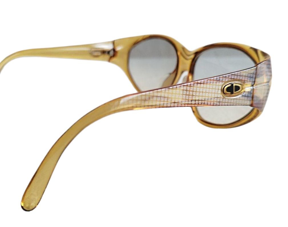 Thumbnail 149d1fb8-8219-41ec-a0f4-a591b462adc0