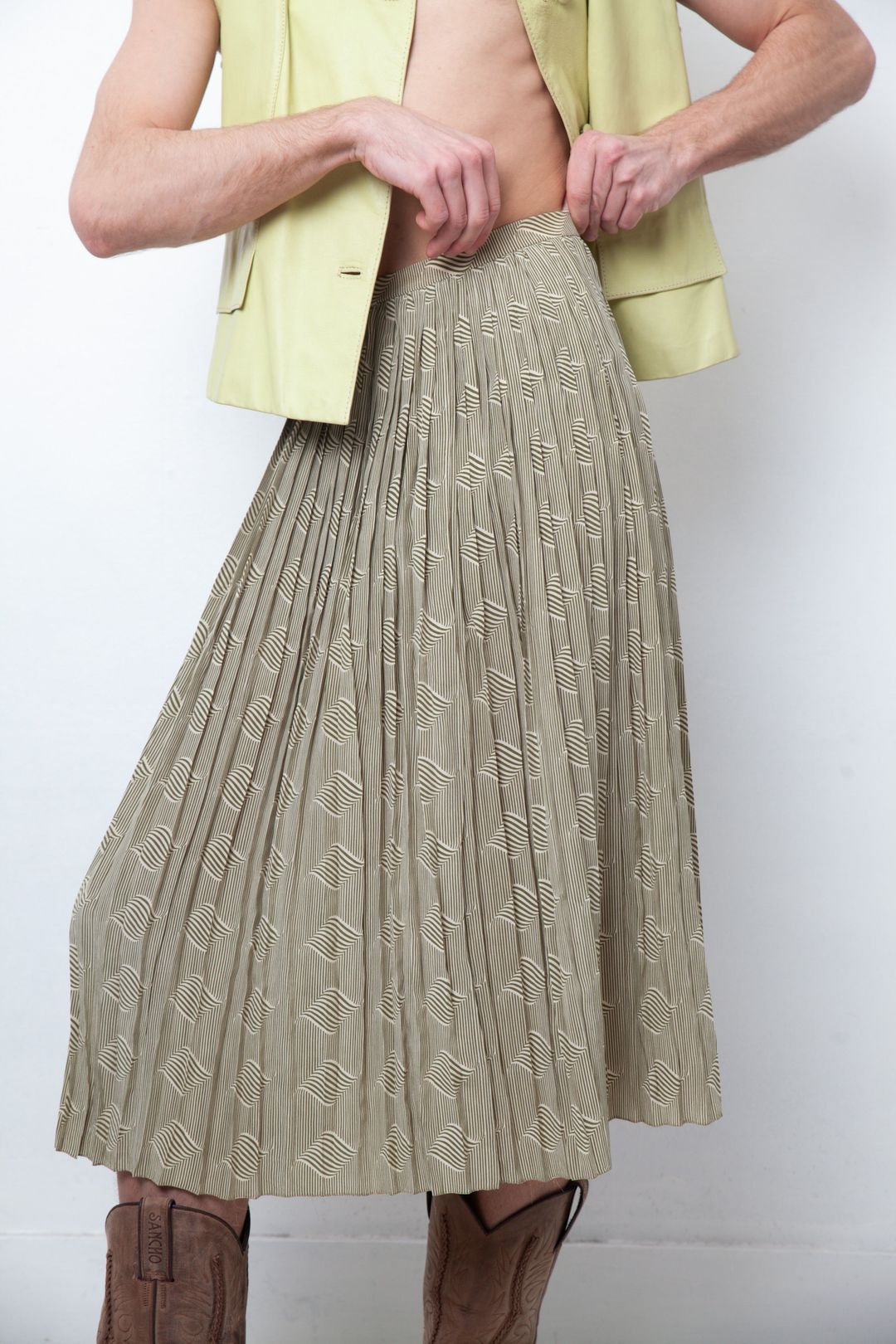 Thumbnail 8390c12f-a60d-41b7-82e7-732be18feaff