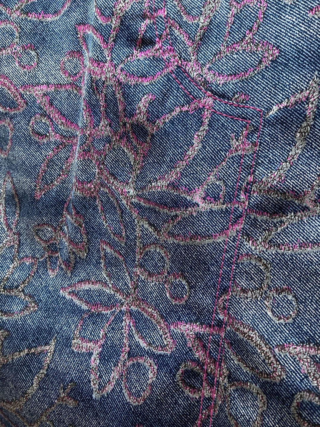 Thumbnail 7588a80a-04a2-4989-824f-aff584e4985a