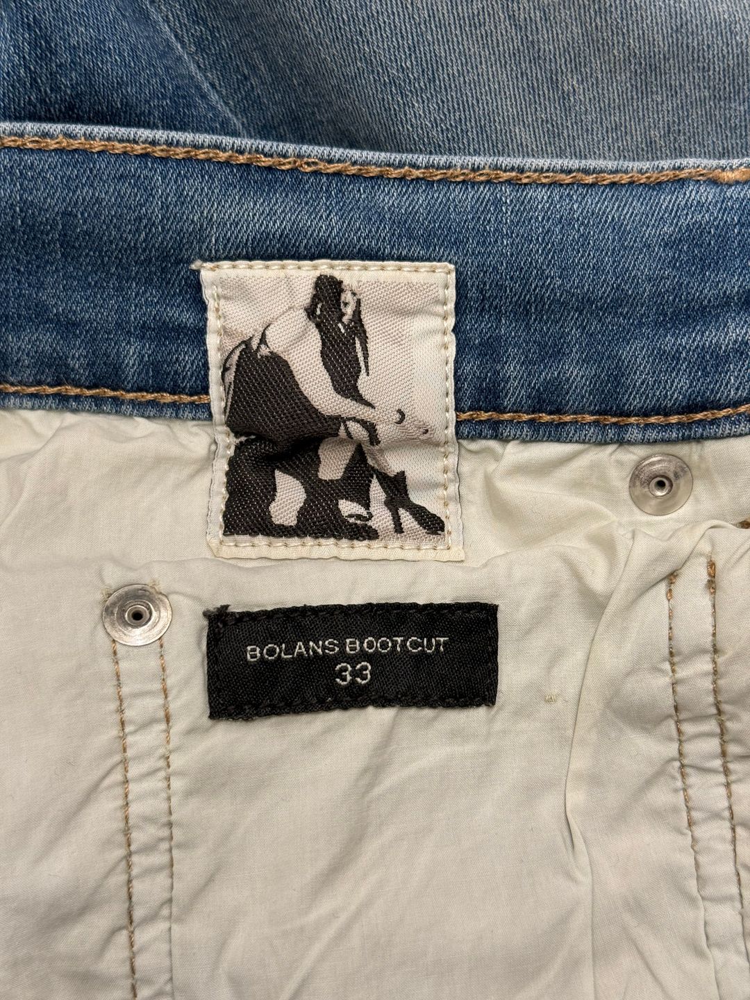 Thumbnail 4043d795-45bc-4306-8776-8c180beb56bd