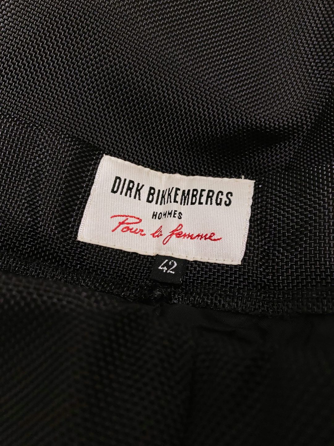 Thumbnail 82f9d4c0-ba3c-4809-a683-f349f1aa8bf9