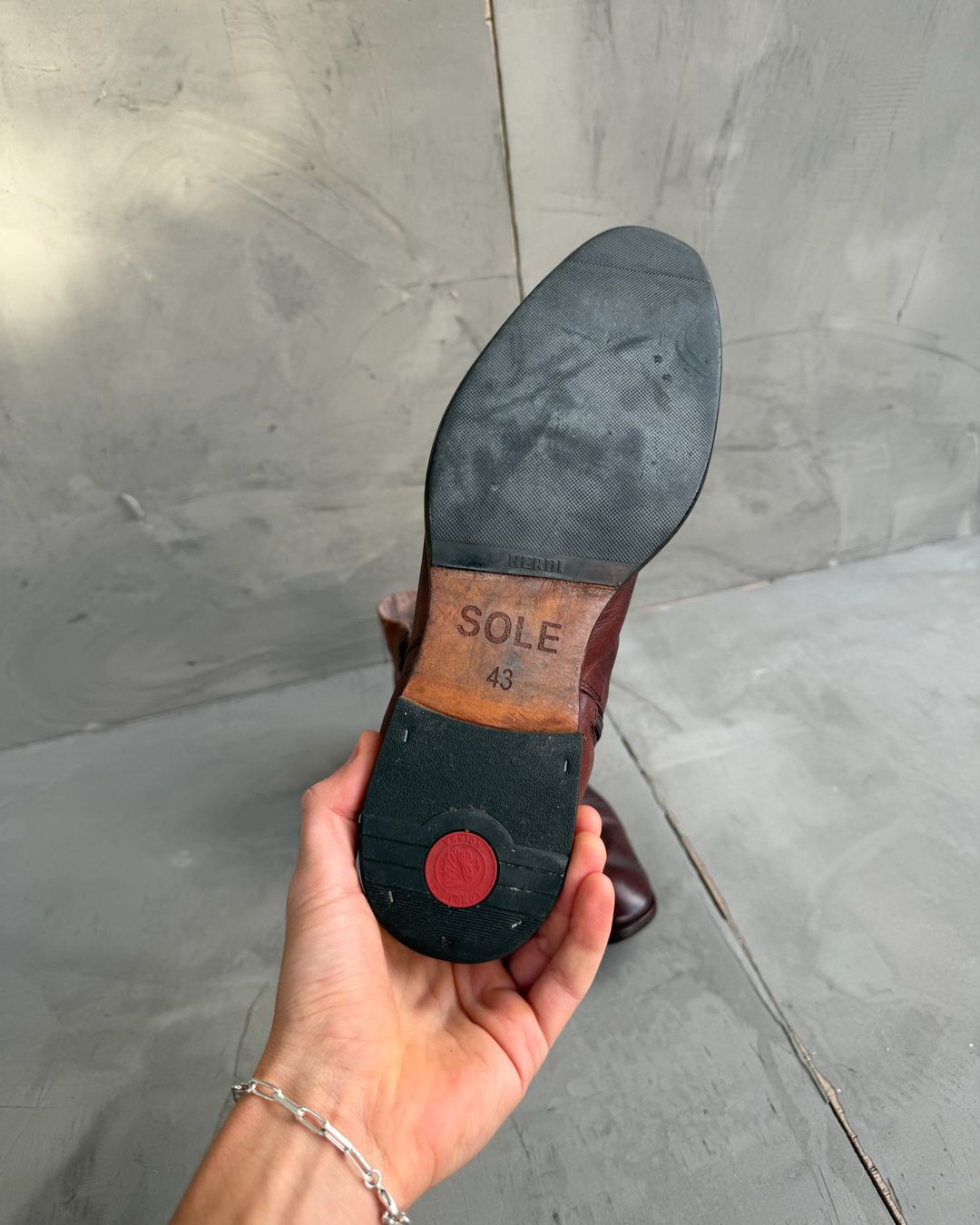 Thumbnail a86a11e1-e6ca-47ad-b585-bdc1f4c3eed1