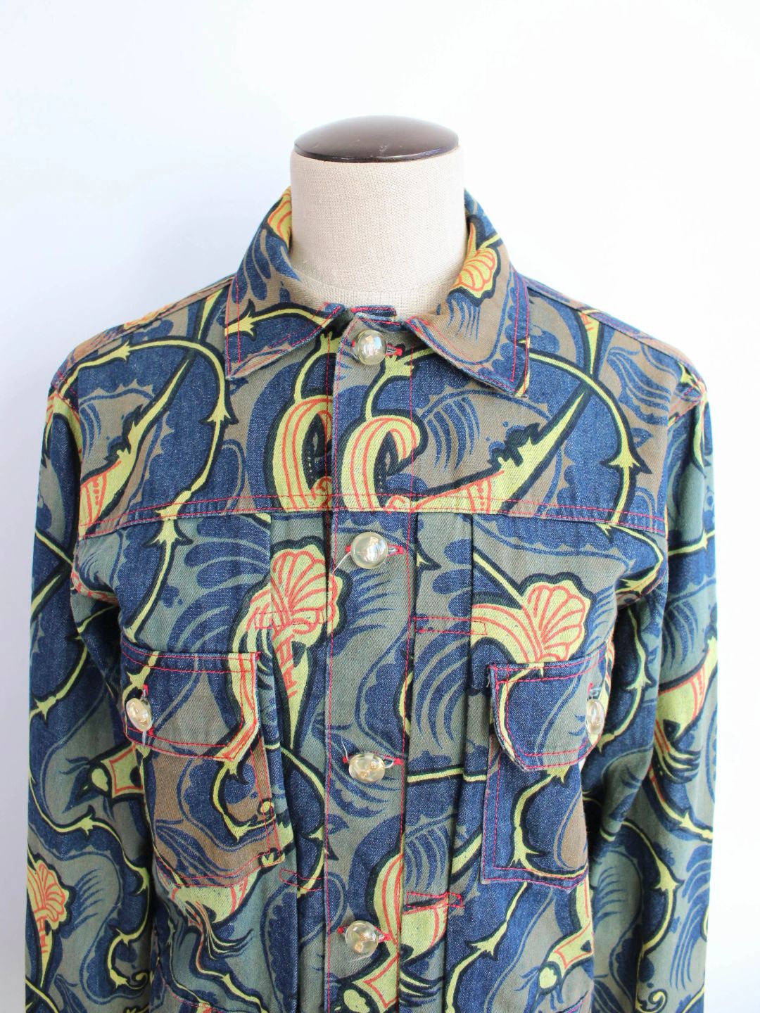 Thumbnail 13eeb960-cb39-47e7-a8b6-8d2de1c2c32e