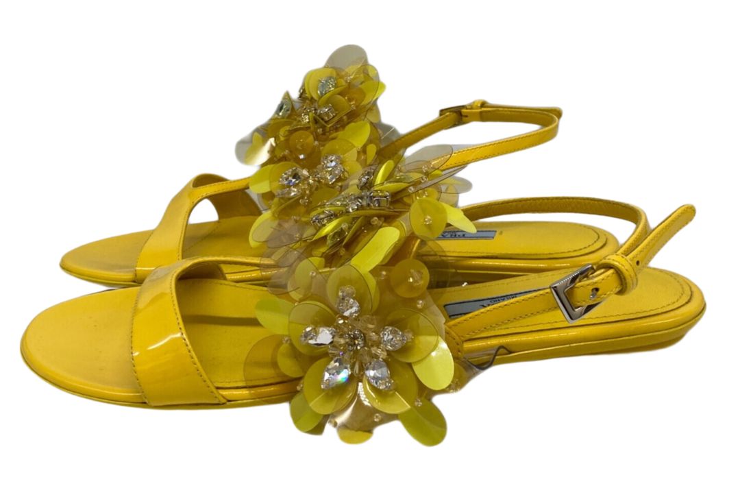 Thumbnail 25560bc5-a70c-4bcd-9b20-5cdc616e6388