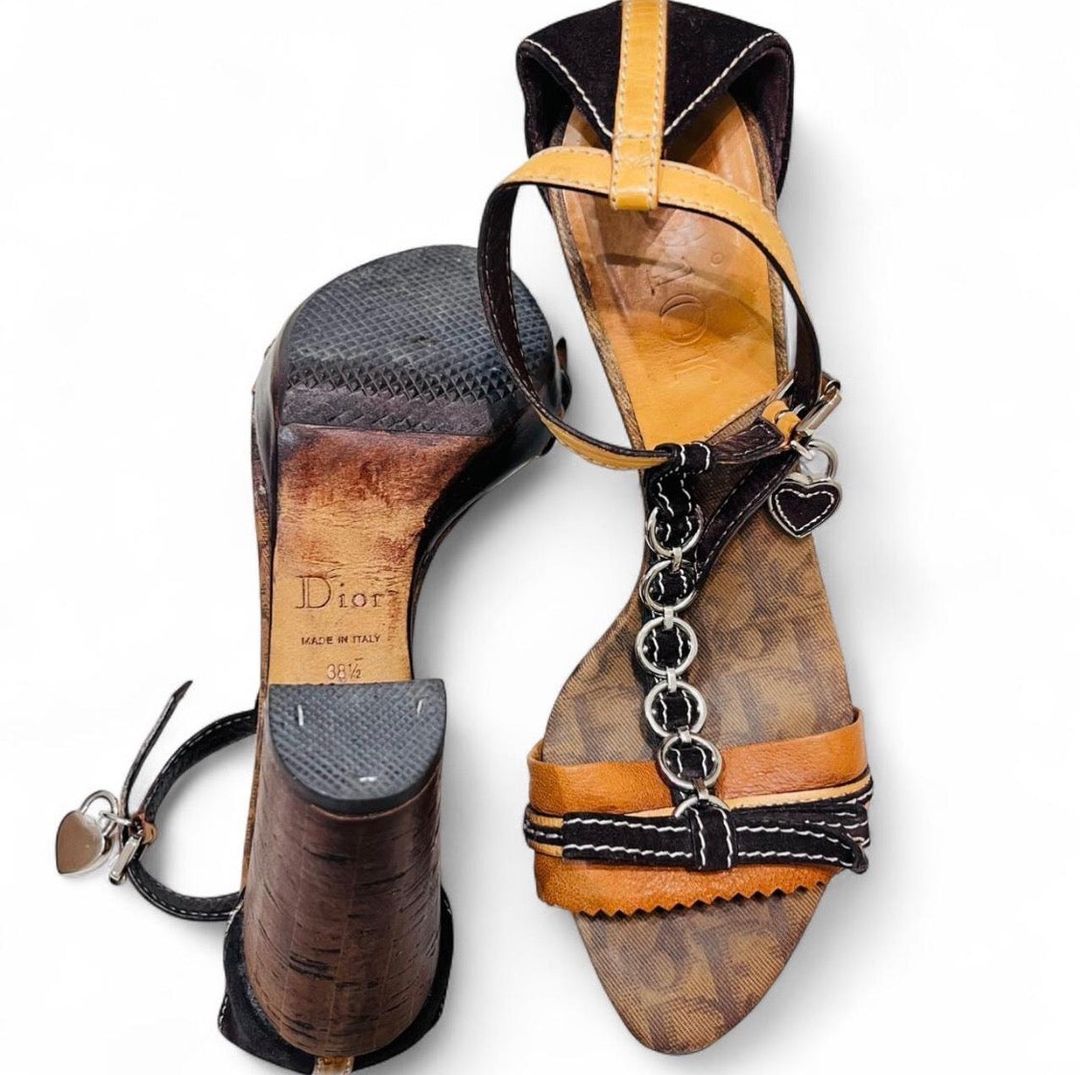 Thumbnail 484fcb9c-5ff2-4426-8188-4be7bda623d9