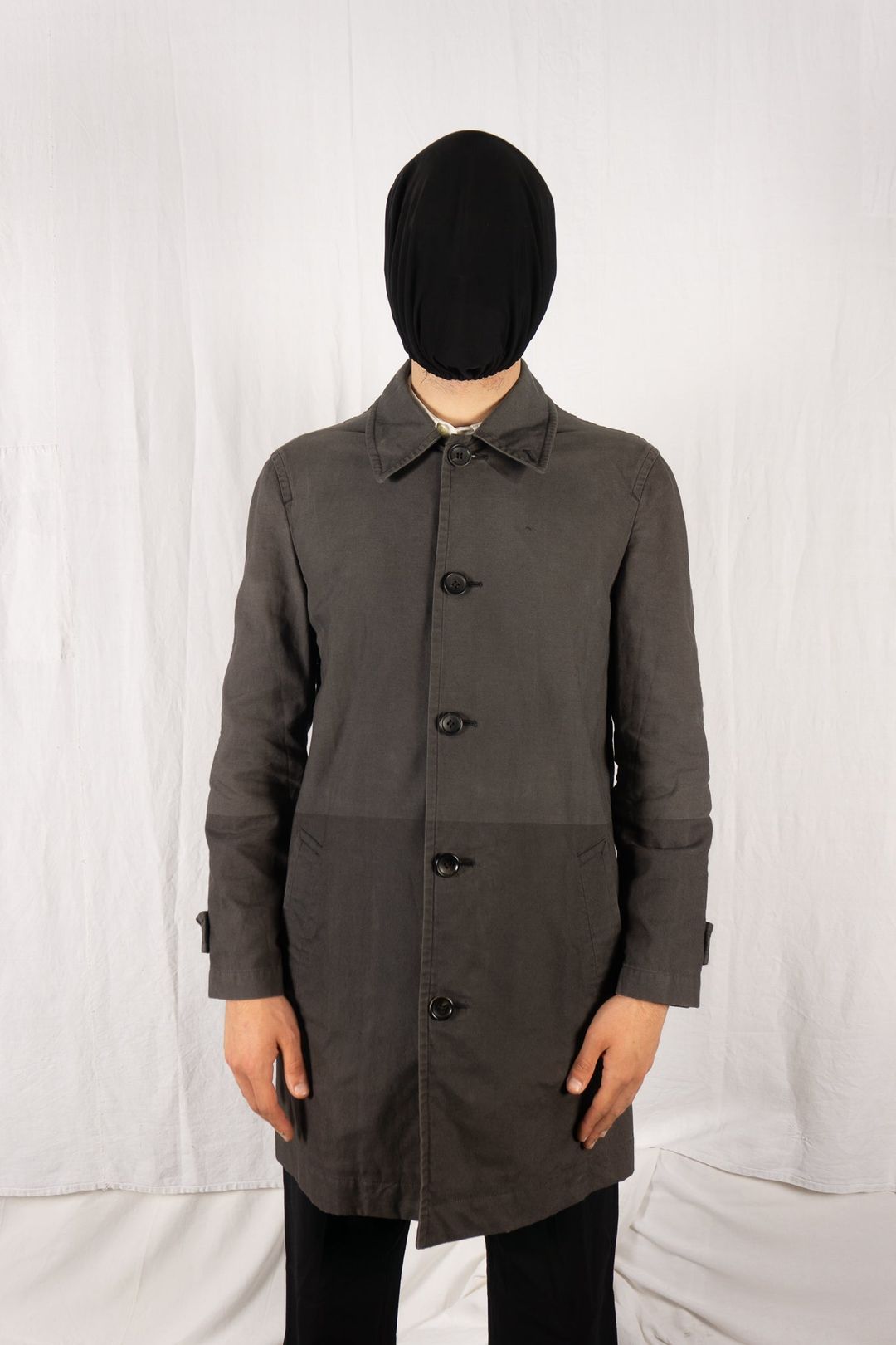 Comme des Garçons Homme A/W 2001 trench coat by COMME DES GARÇONS in size S from COATS & JACKETS category