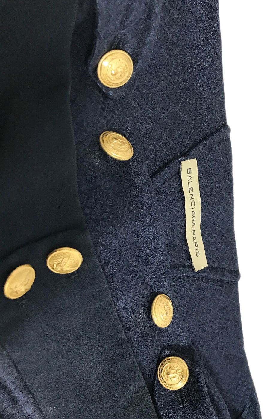 Thumbnail 1628694d-3b52-424a-86b1-5c9e93f64fe8