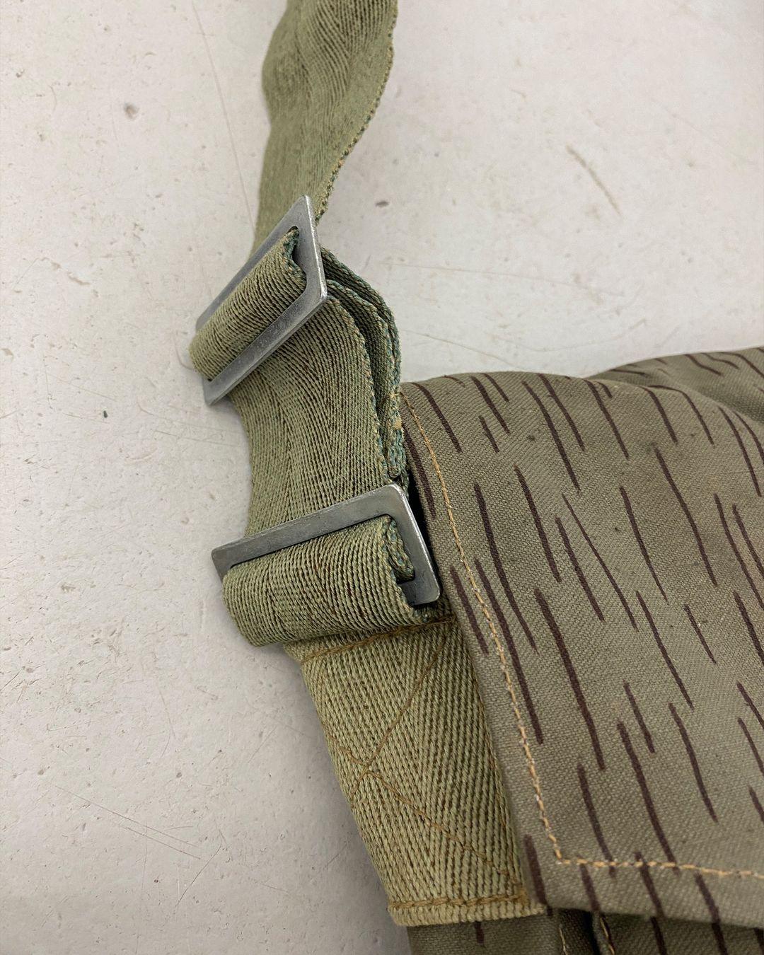 Thumbnail 1184cafb-5d99-4ebd-9f81-8781427d57ec