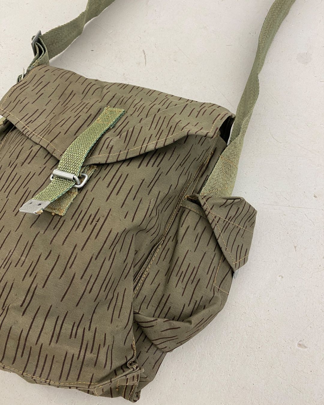 Thumbnail 4cceb69a-9af3-4f18-8687-e5528534d447