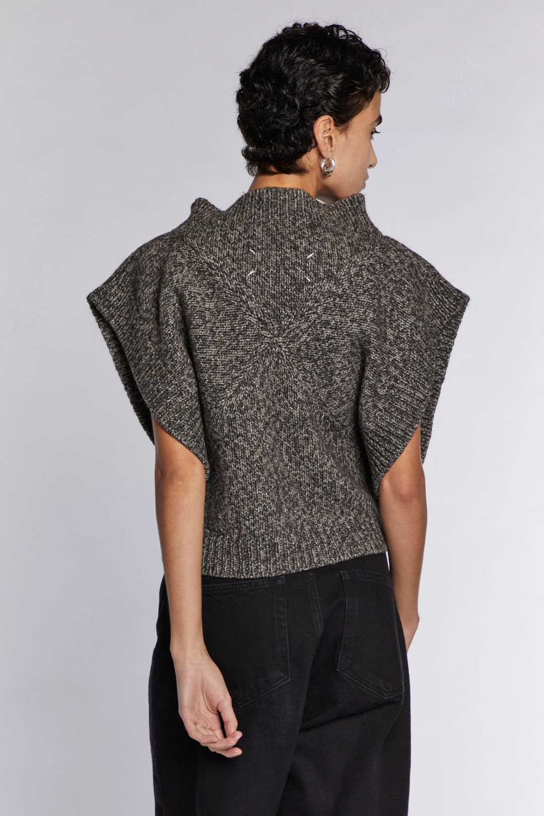 Thumbnail 833ecbec-5f4b-4199-af0e-875bc9354d0e