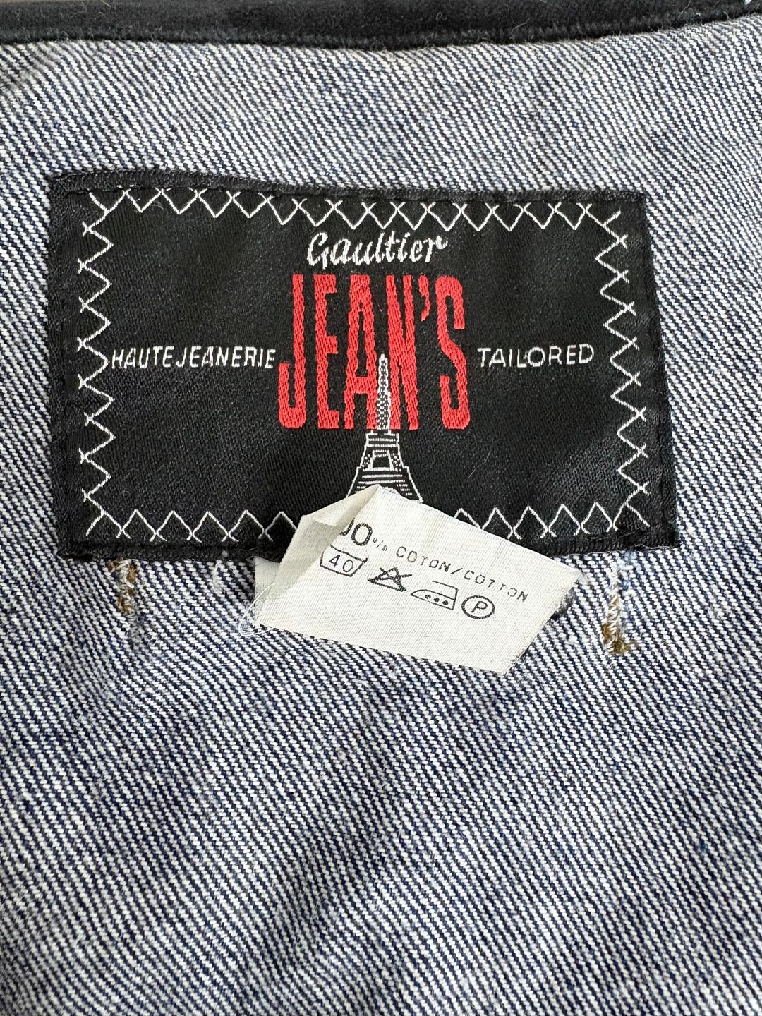 Thumbnail 3fa54cae-0b06-46c7-8dcf-efe3786fa9fa