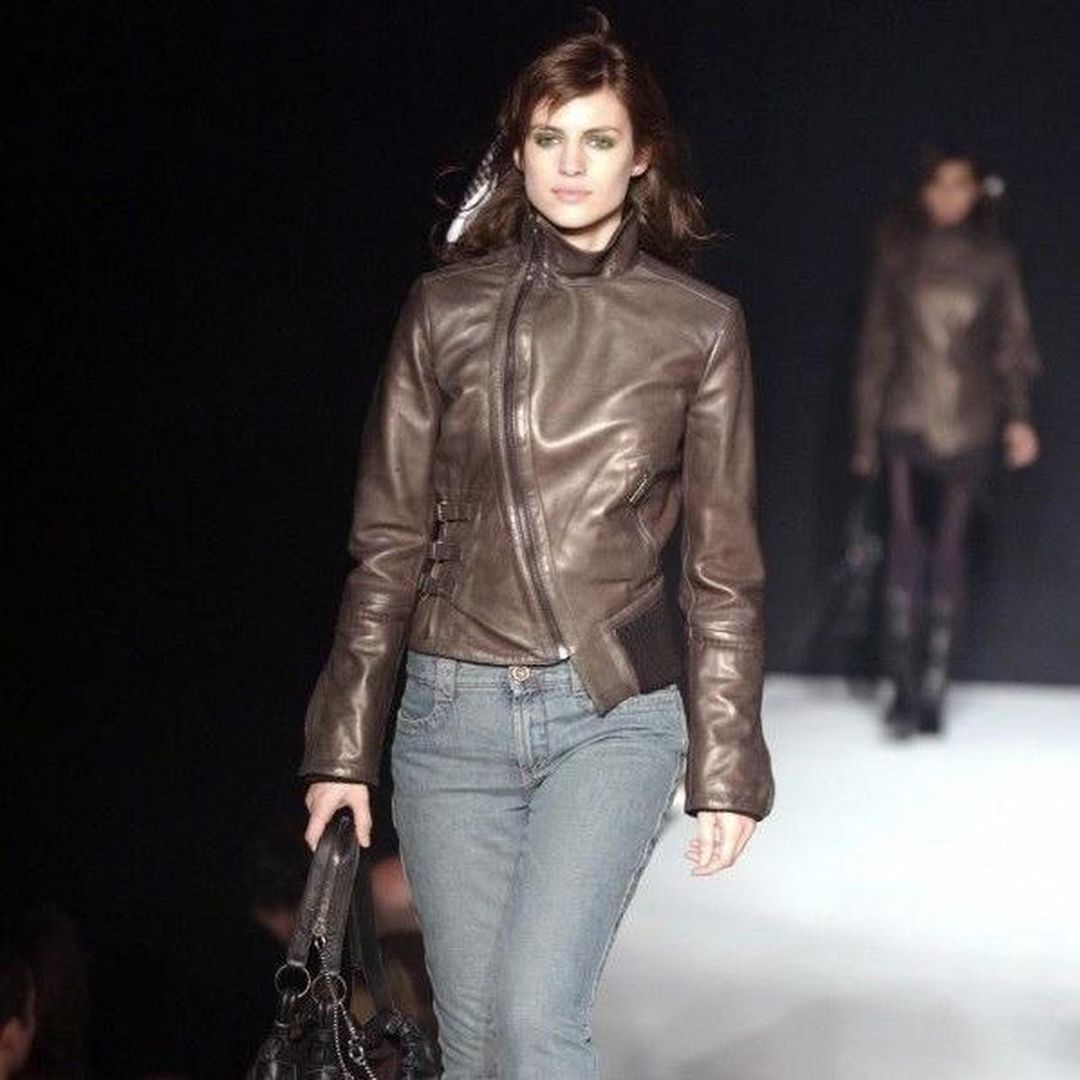 Thumbnail 0cba6319-11a5-41c4-896a-ec36301cfa71