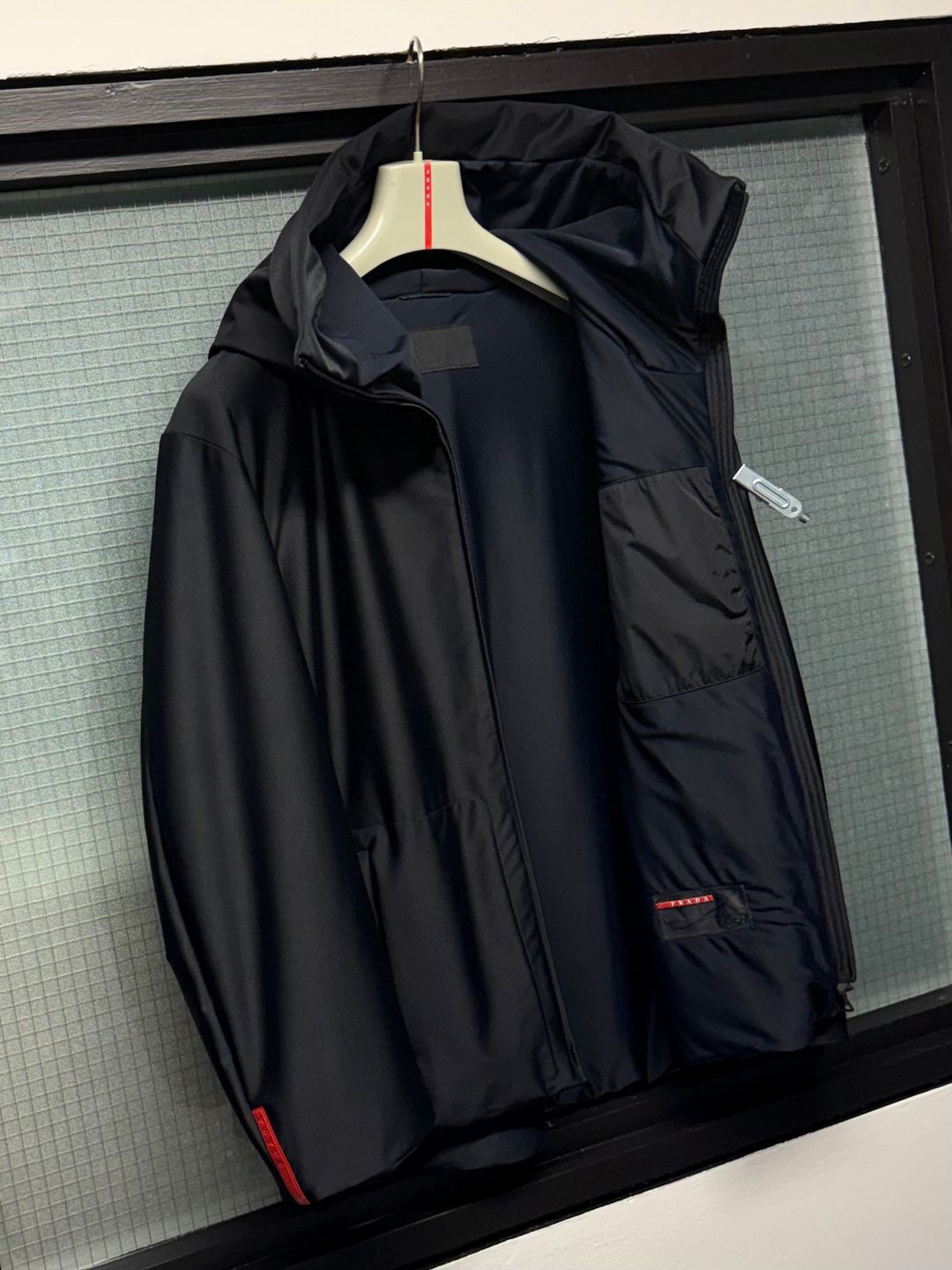 Thumbnail 4cb31adf-9784-4ccf-942d-624e6a629db4