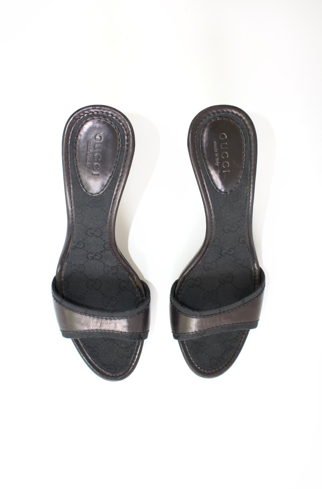 Thumbnail ef51a6aa-f493-4092-85ce-864d44a43126