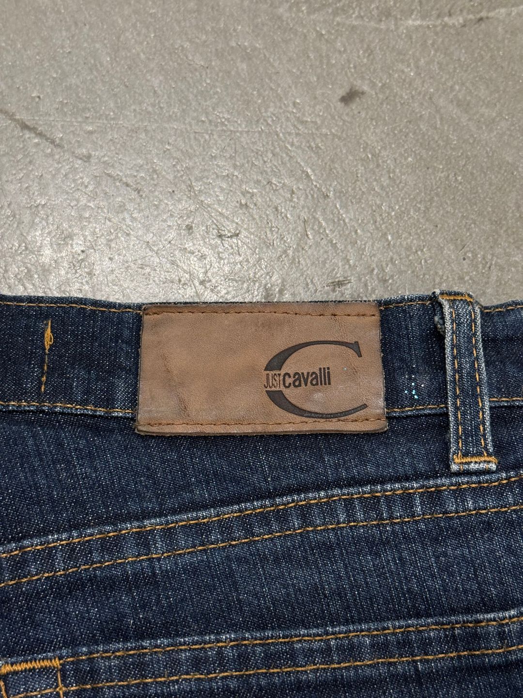 Thumbnail 589d9f91-8952-48d0-9aa5-76a5d3175052