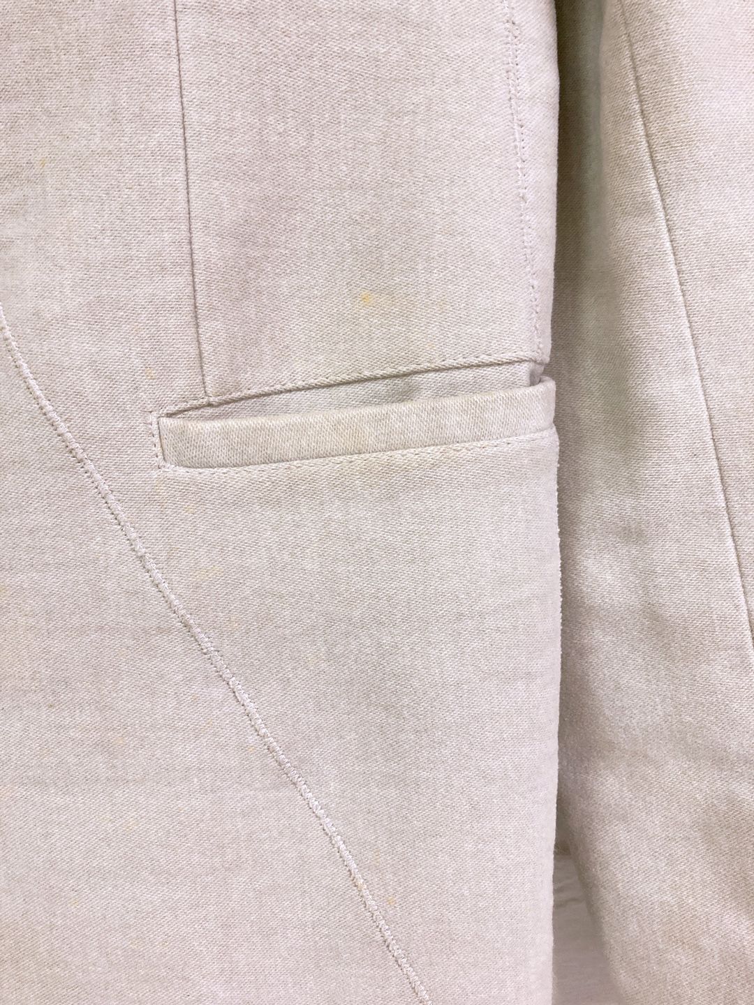 Thumbnail 9a4a02c1-9dd7-4f9c-8122-d3df26a2d62b