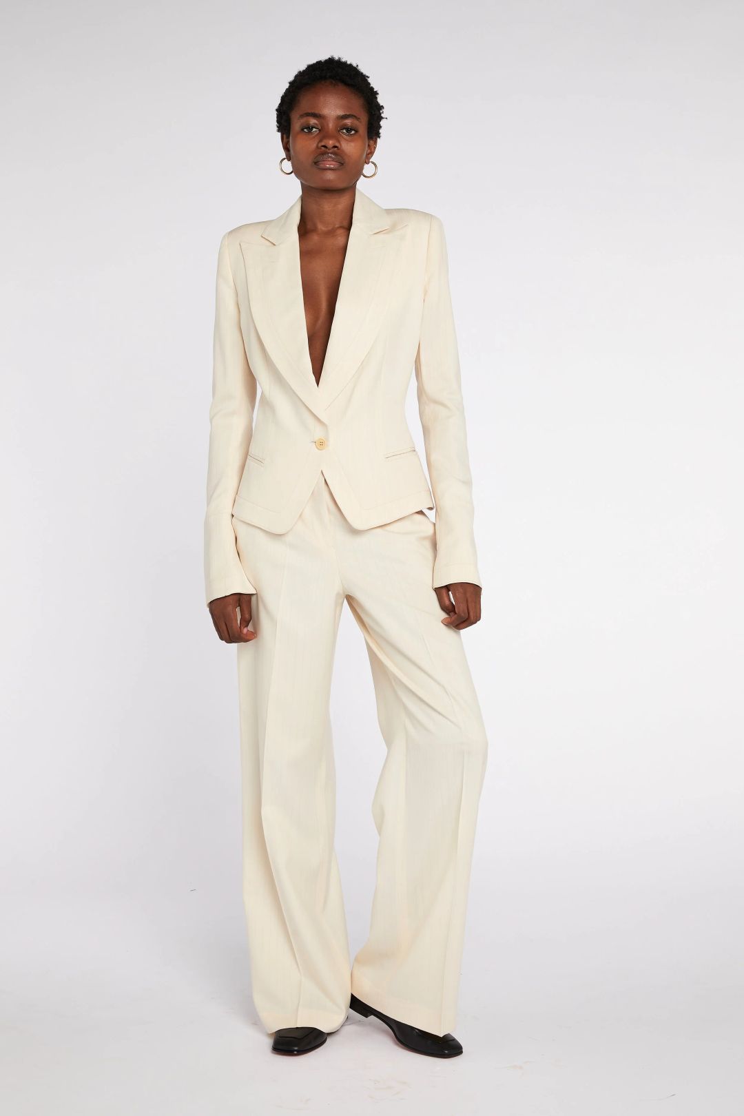 Alexander McQueen Buttermilk Pinstriped Suit S/S 2000 ON HOLD by ALEXANDER MCQUEEN in size IT 42 from SUITS category