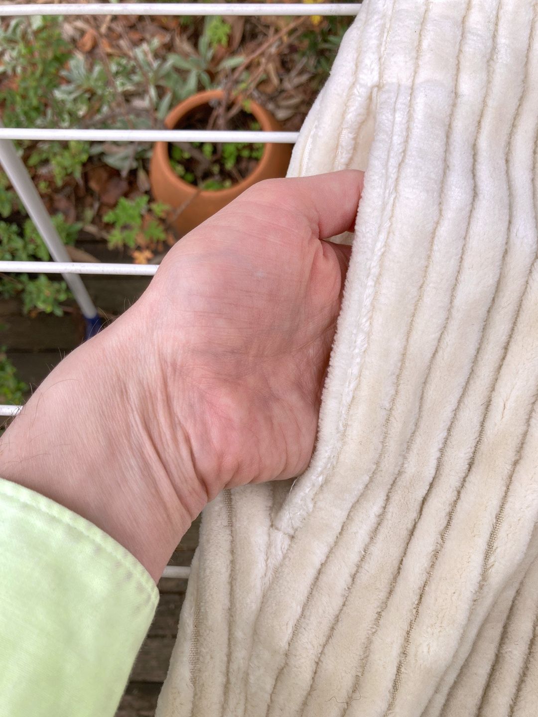 Thumbnail 6aec5d78-09f0-46f4-97fc-7b11c1a81a7e