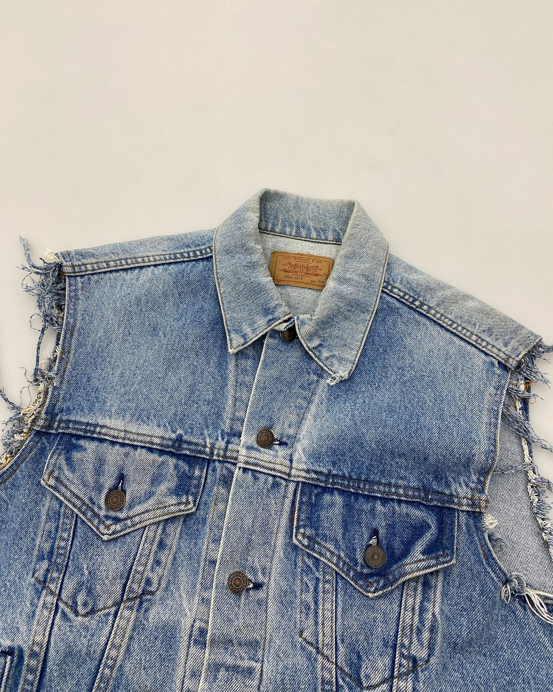 Thumbnail 49bcd070-ca51-4c1b-9bc5-e0118d116a58