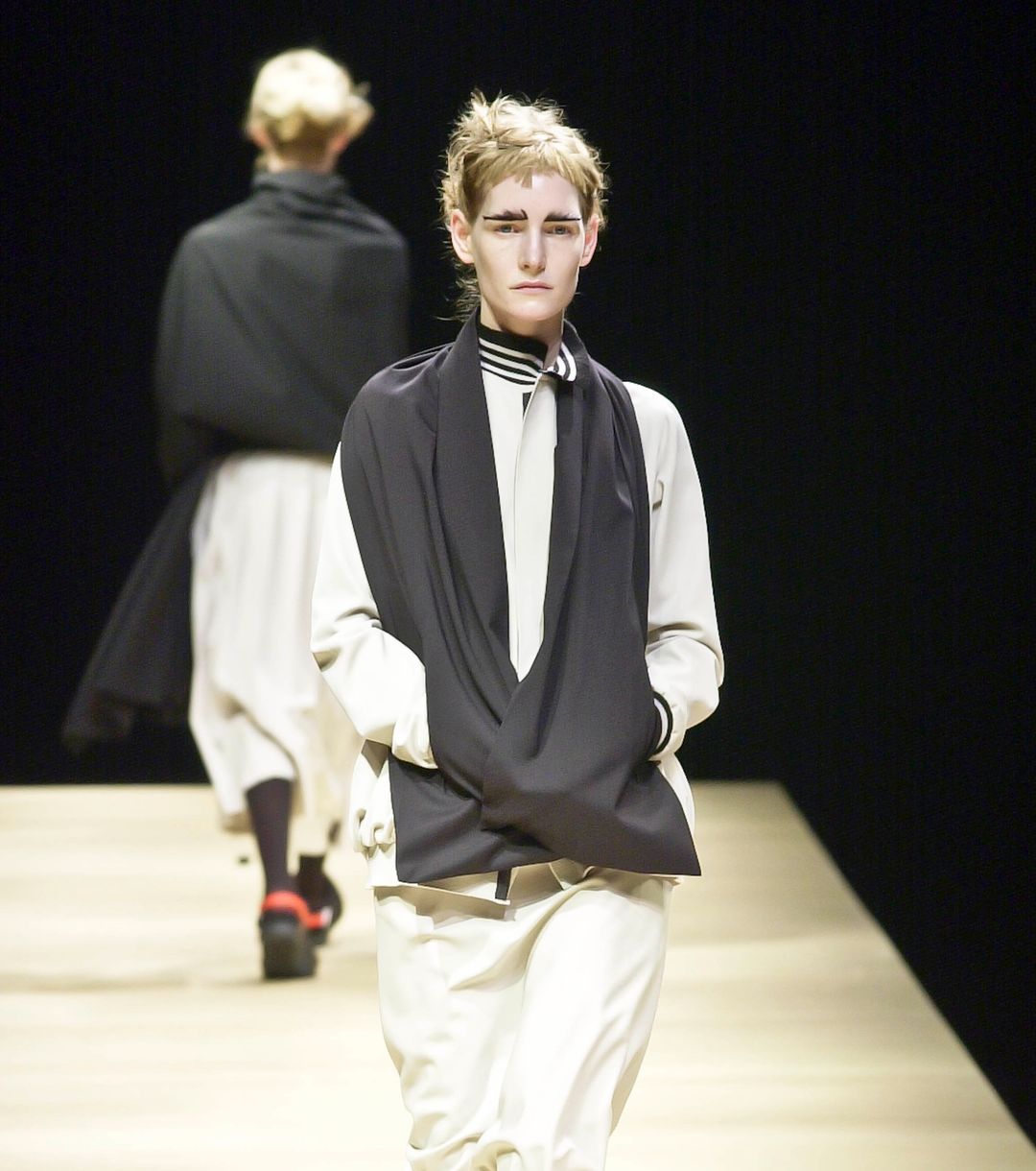 Thumbnail 1b571e68-9eec-411c-9b54-3437793e20bf