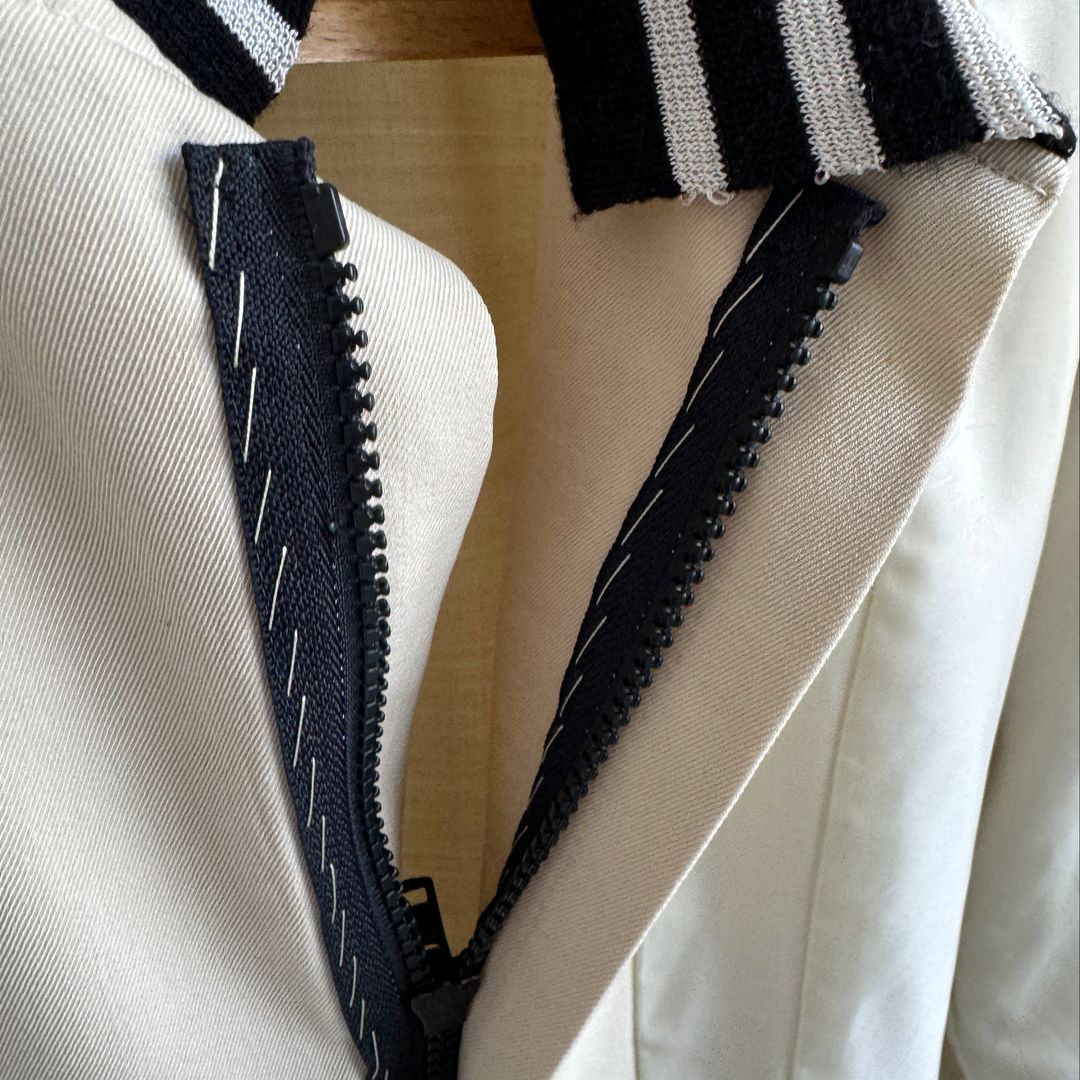 Thumbnail 5af3aa3a-0f21-4dc1-aa3e-5c8c61721499