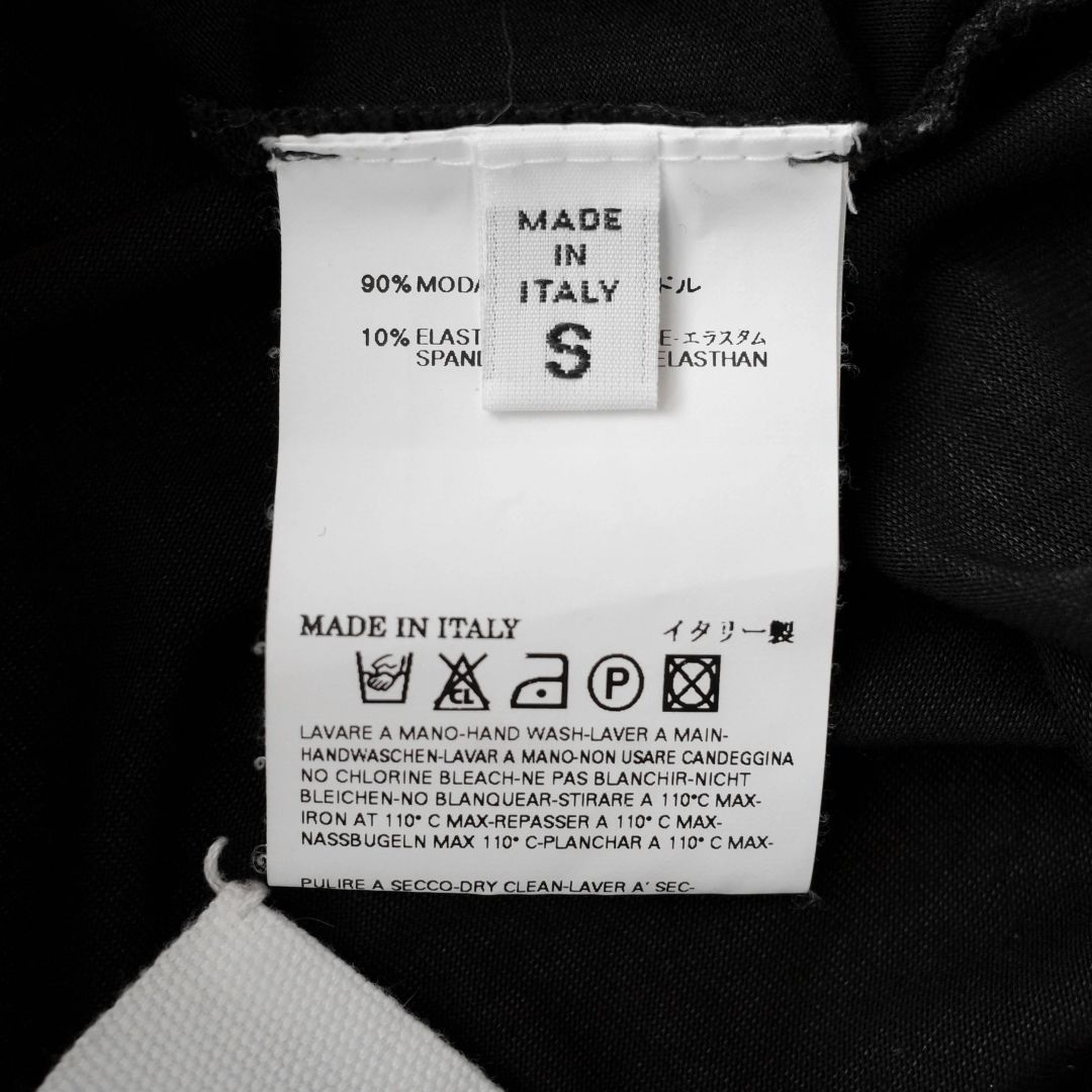 Thumbnail 5df19b9f-2f51-4d7f-8e6a-748d946c5059