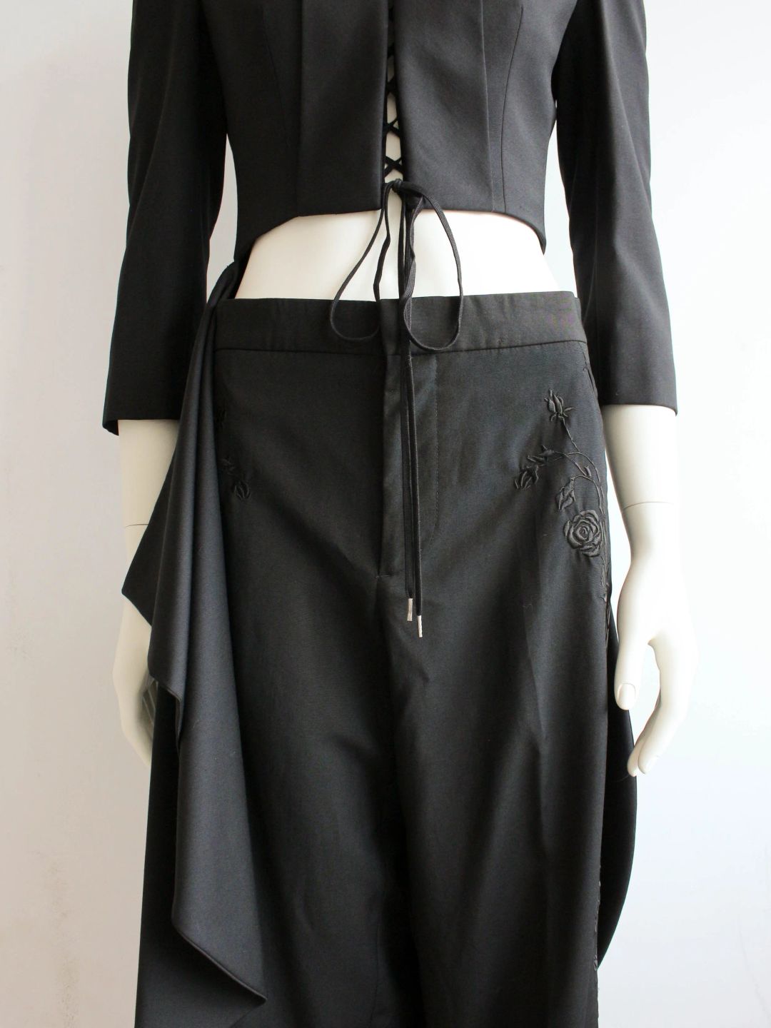 Thumbnail 6d5ba202-cc6f-4cd2-a402-94ead187a668