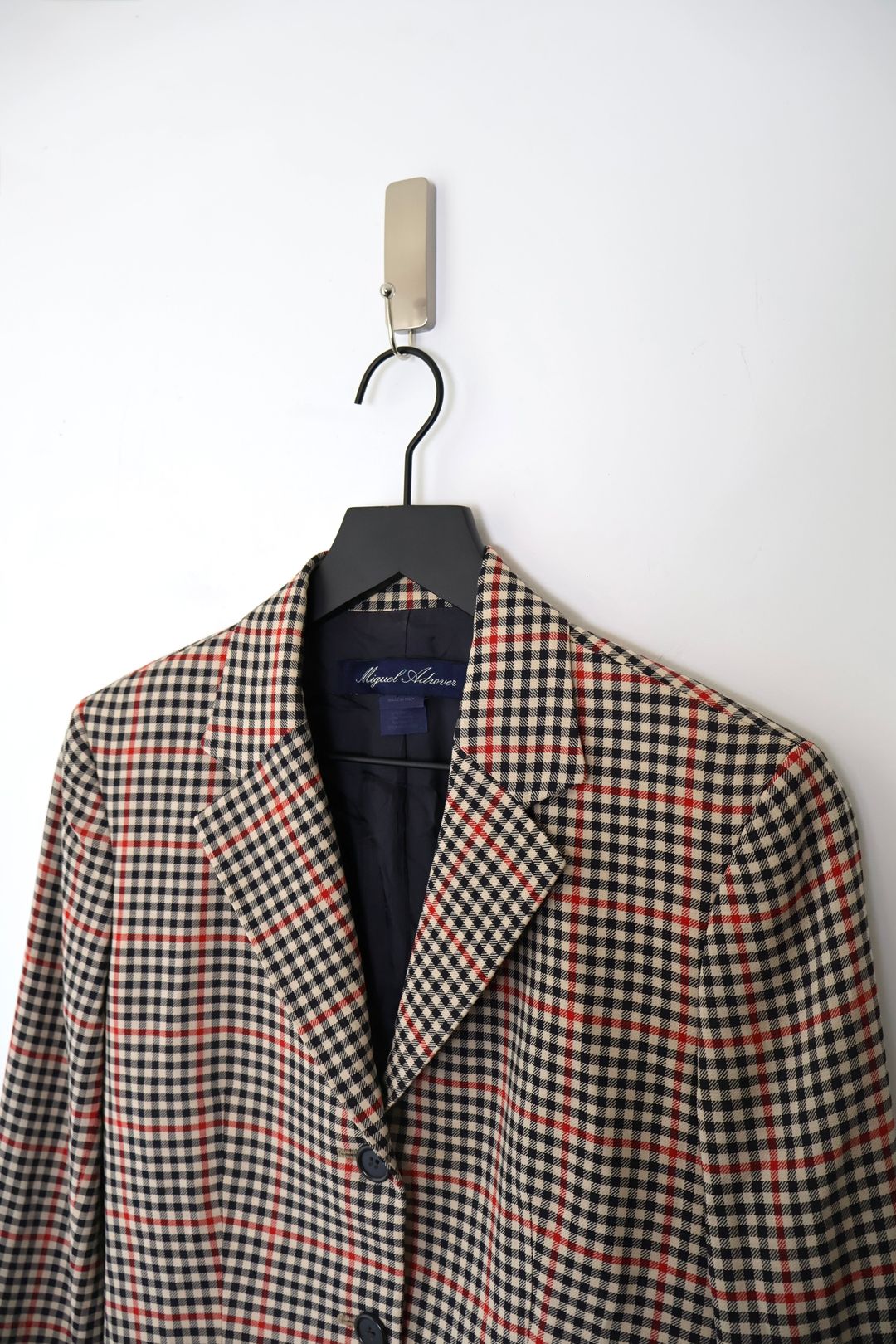 Thumbnail 641ed5ca-3f3e-426e-8ddf-06c4d6053770