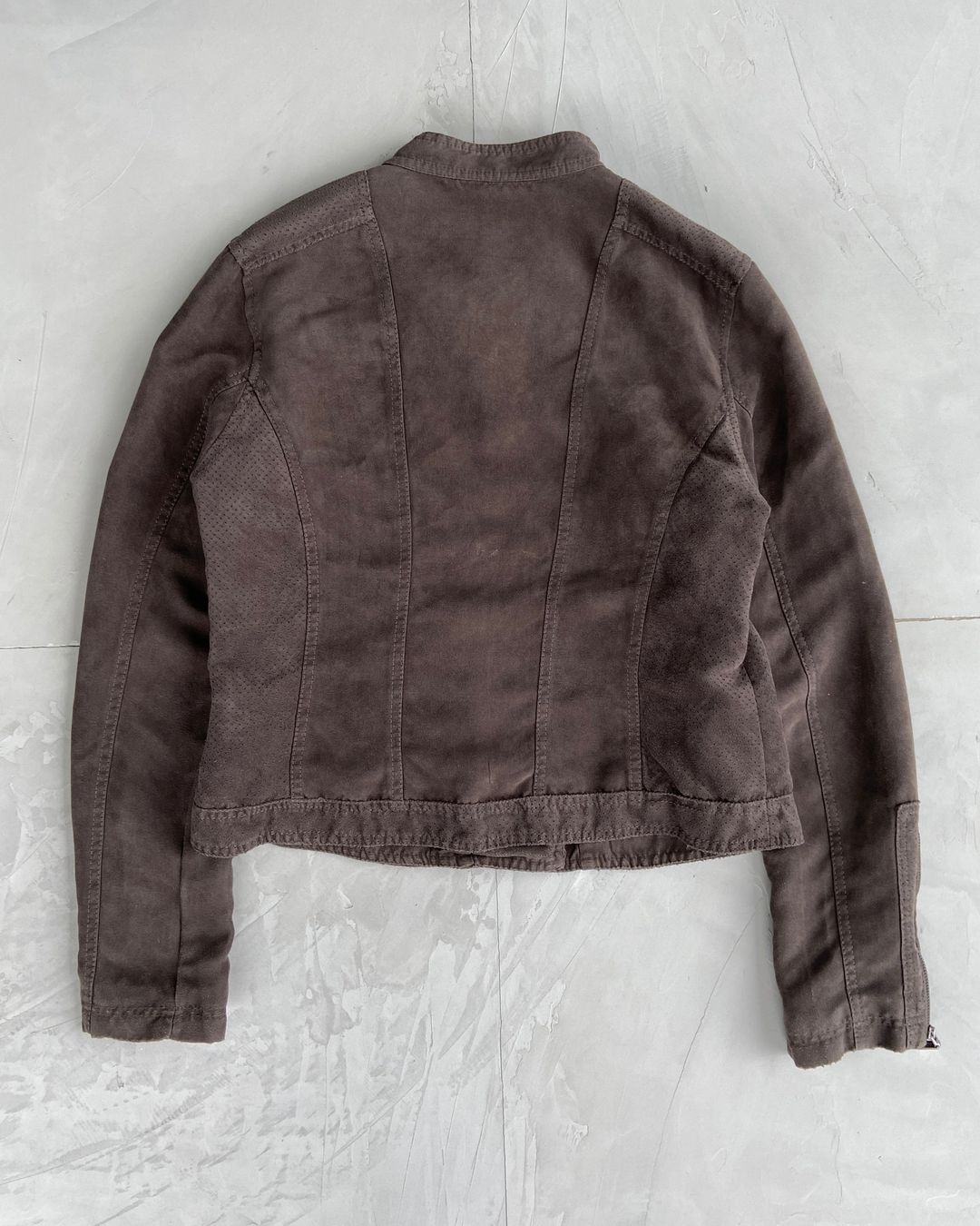 Thumbnail 193c56c6-47ec-4245-b04a-3ccdffc9e61d