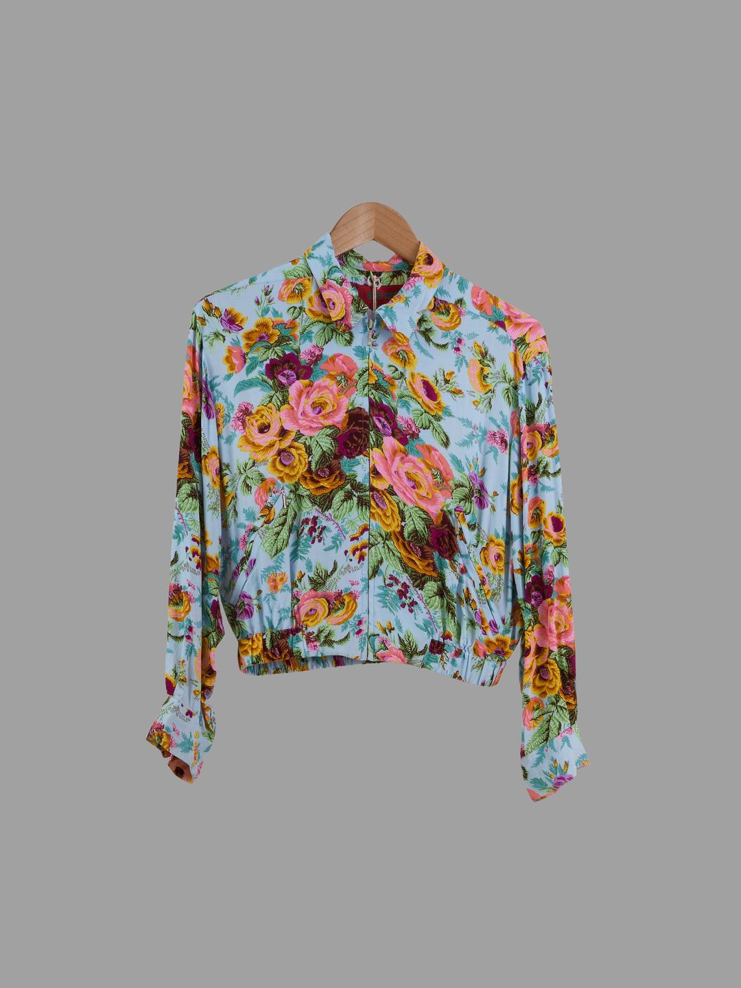 Thumbnail 35dc6e0c-bc6c-4074-802f-9b3091b3e256