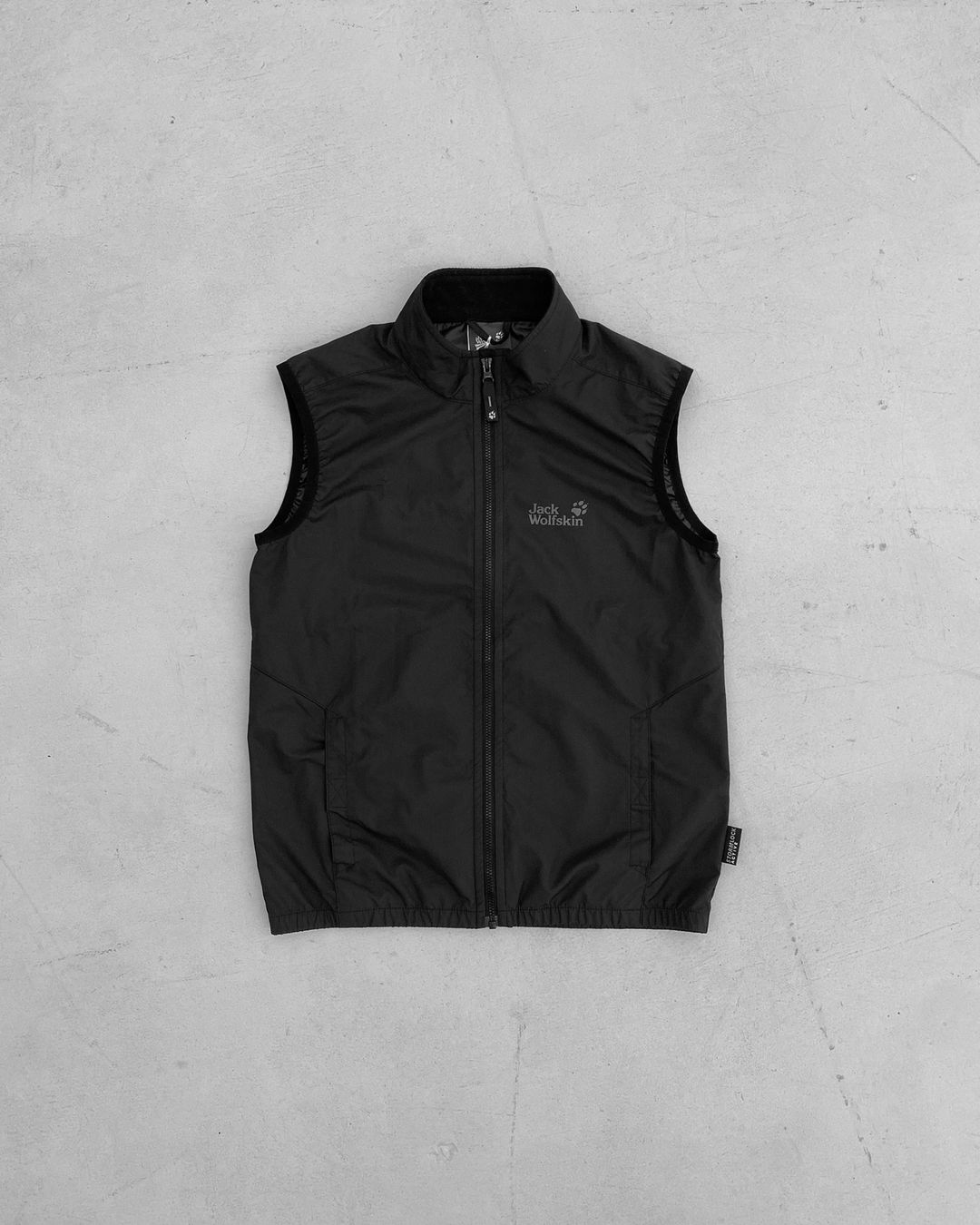 Jack Wolfskin 2010s Stormlock Active Nylon Vest Black by Jack Wolfskin in size S from TOPS category