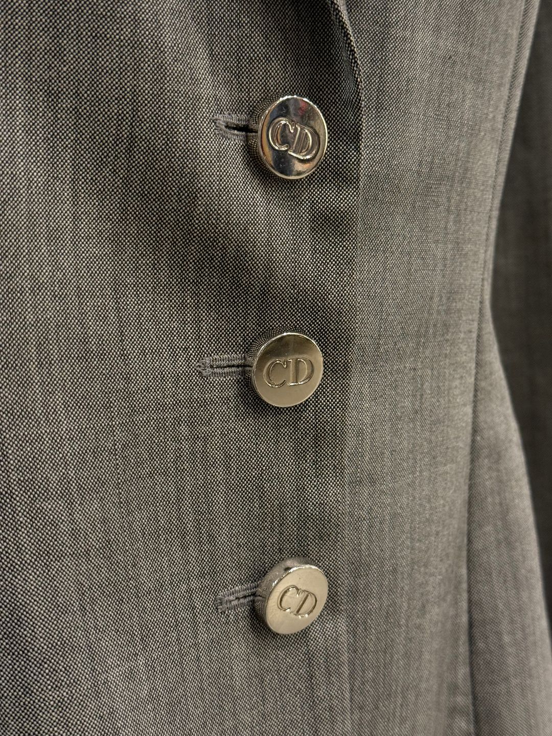 Thumbnail 40fe8f7d-df85-4b9e-a371-f70a59d48c4a