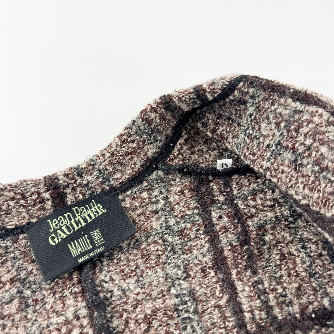 Thumbnail d23d0326-d83d-4c85-af27-0f3c4fcf2c1d