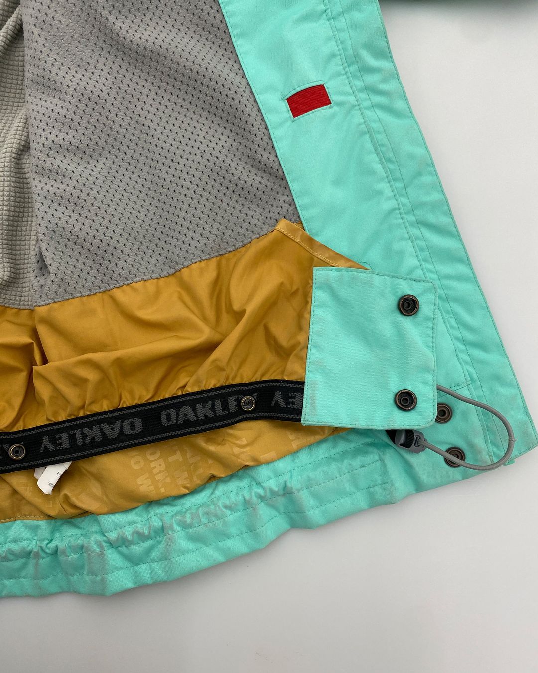 Thumbnail 27947ac9-9c8d-4126-9cd0-b7013e40e988