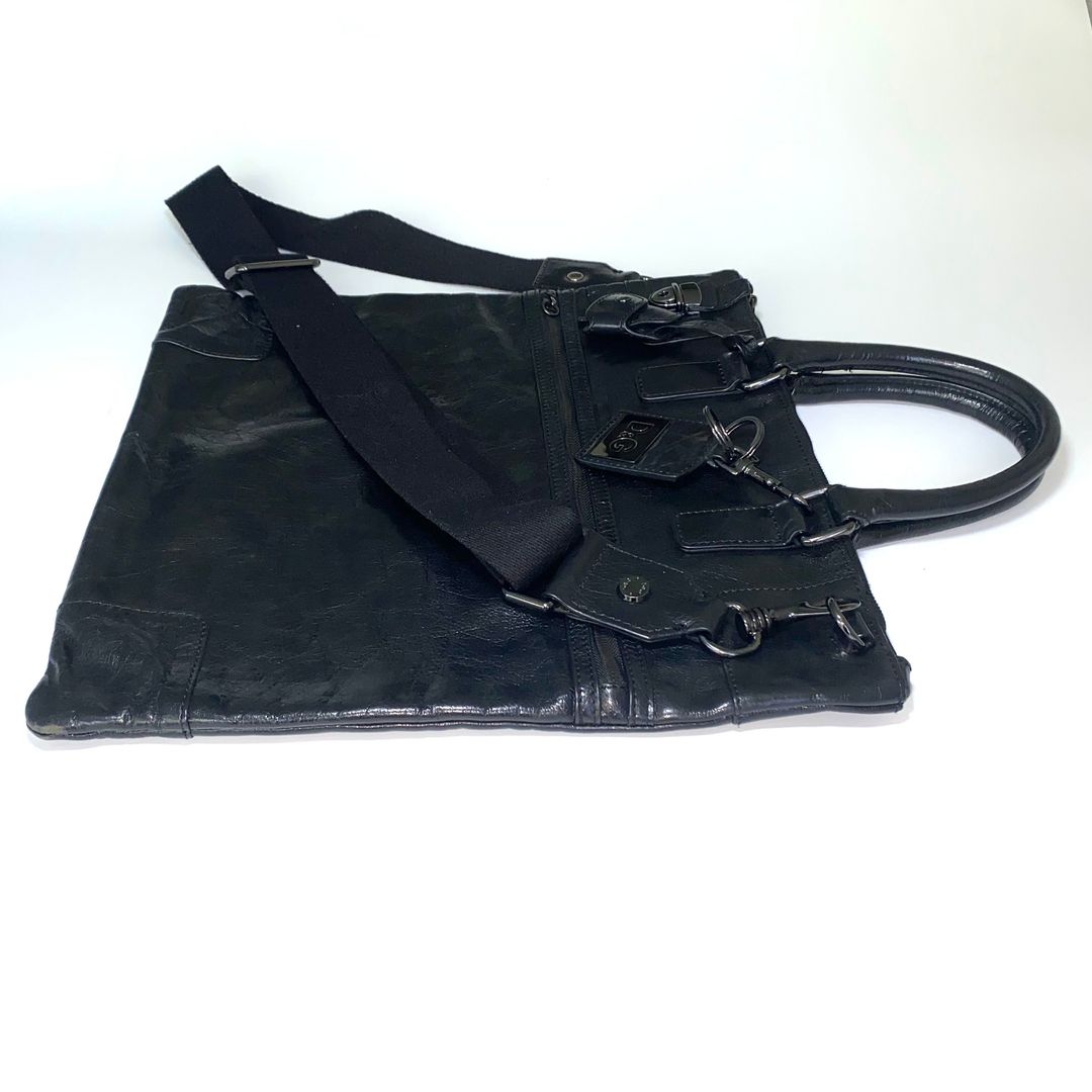 Thumbnail 79304160-fd0a-4cf2-aa65-b9f7016a9a6e