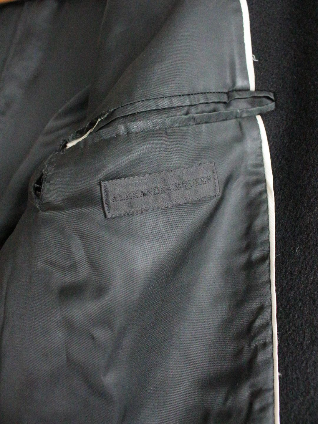 Thumbnail 06cae0e4-5955-4d11-b58c-b18d4067cb83