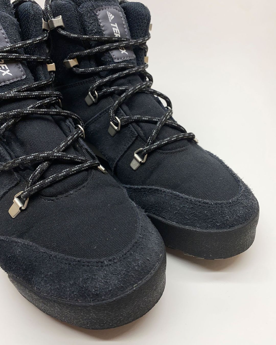 Thumbnail ac63744a-b70d-4eda-96b5-6fc1b6bd7cca