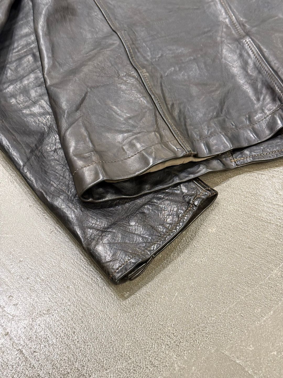 Thumbnail 5530f023-0178-43e4-8ce2-b92694611a39