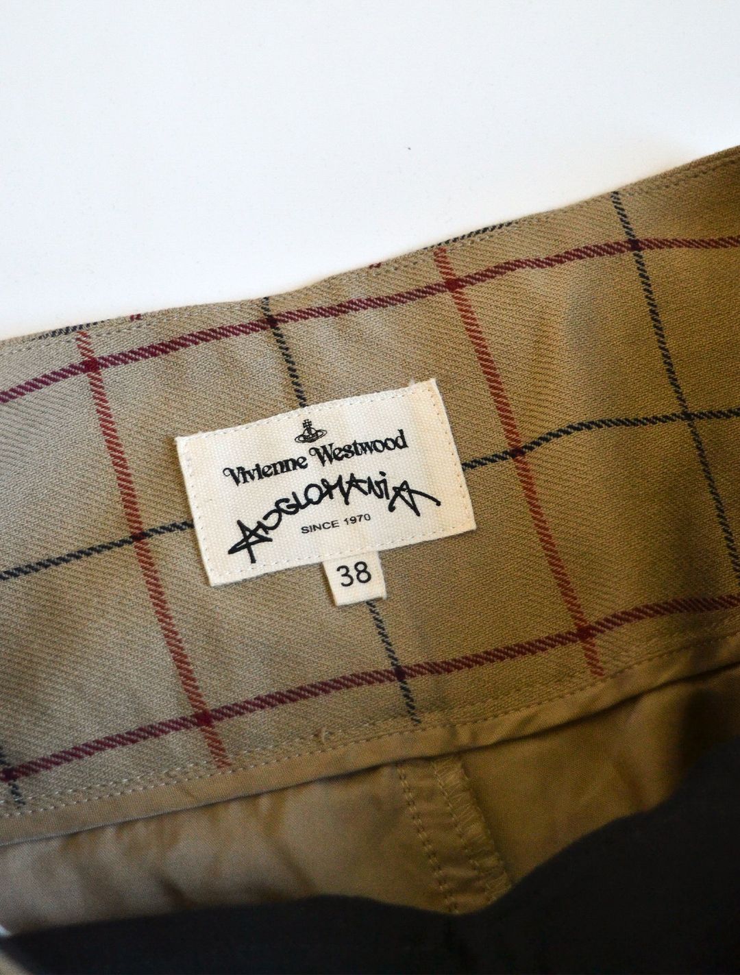 Thumbnail 4e82329e-171e-40f1-8ea0-8e106879ab4b